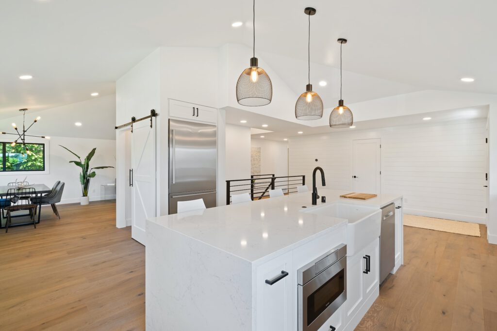 unsplash_FJZtZldA-uE_interior-renovation